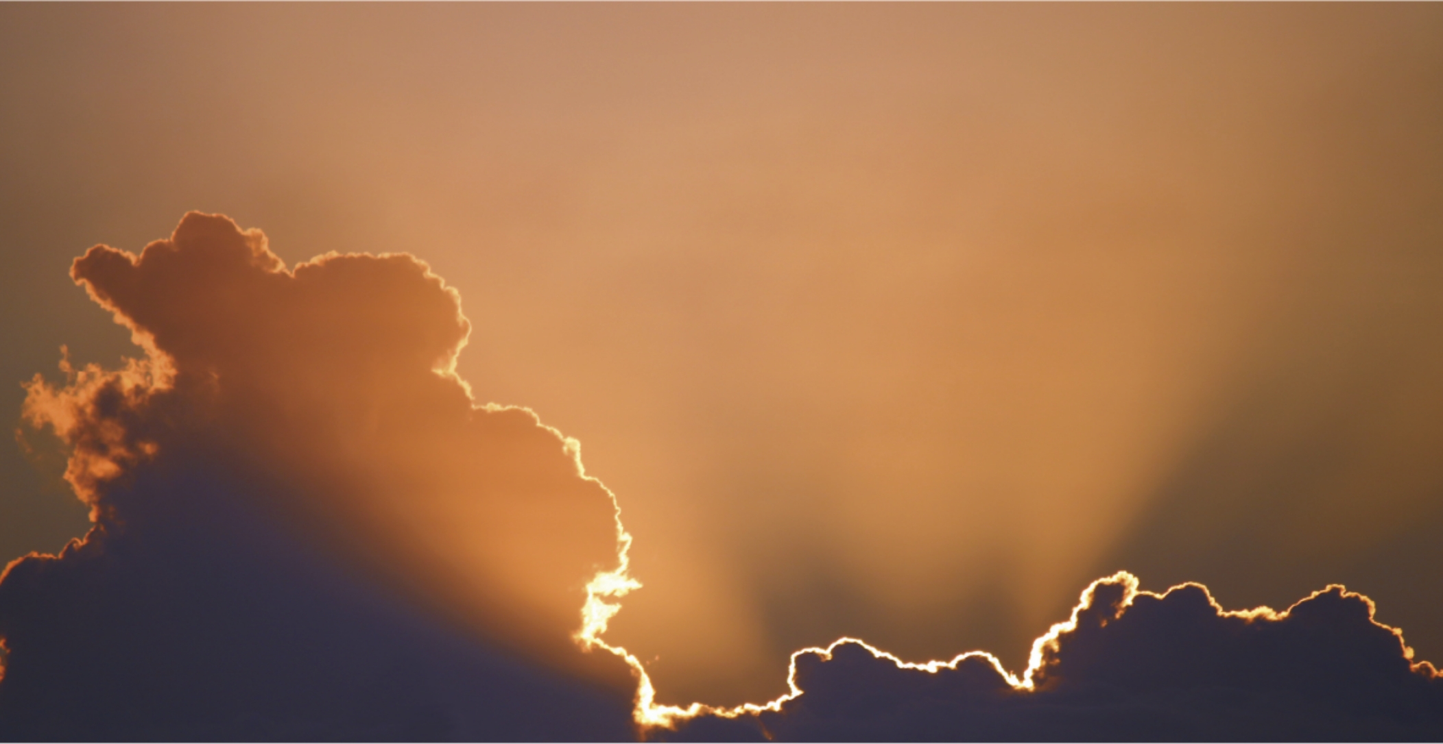 夕方の雲の写真